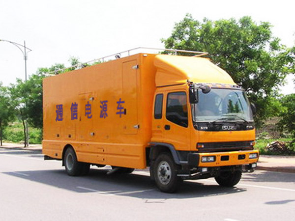 通信電源車.jpg